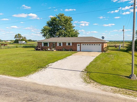4th image of 1177 County Road 250 Rd N
