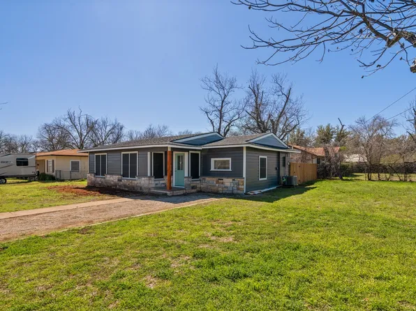2001 6th St, Brownwood, TX 76801