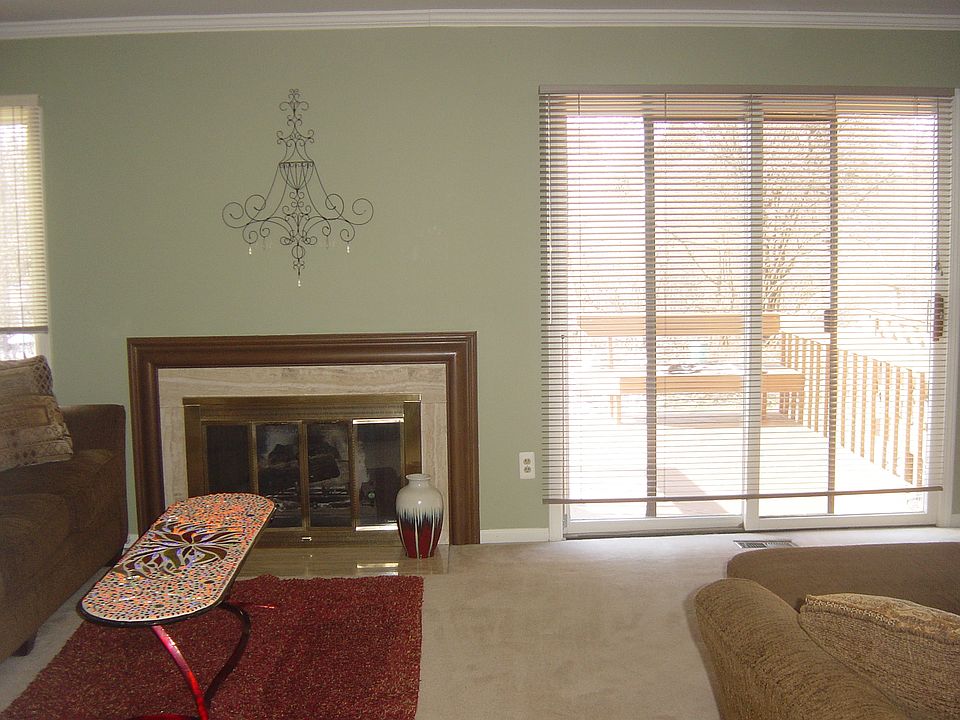 2nd image of 12405 Pinecrest Dr