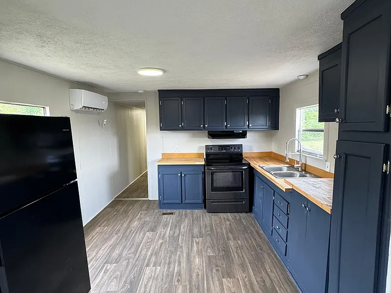 3050 Alamac Rd #15 — Photo 4