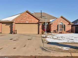 10721 NW 39th St, Yukon, OK 73099