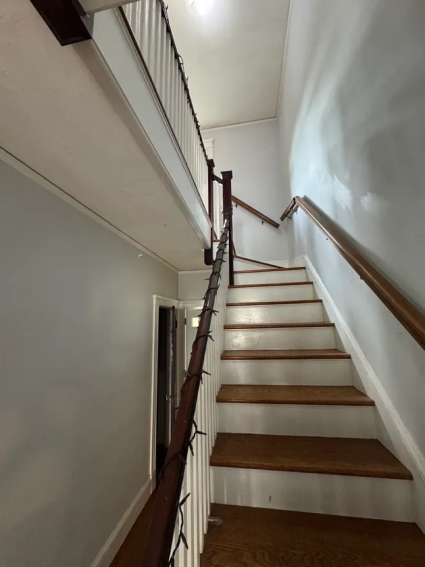6 bed, 9999 sqft, $8,750 — Photo 1