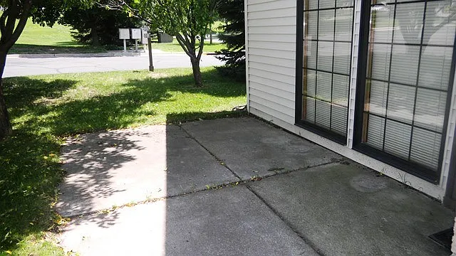 2349 Cottage Dr — Photo 9