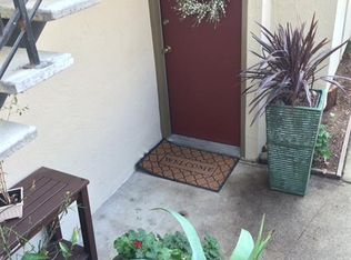 2716 Oak Rd APT 102, Walnut Creek, CA 94597