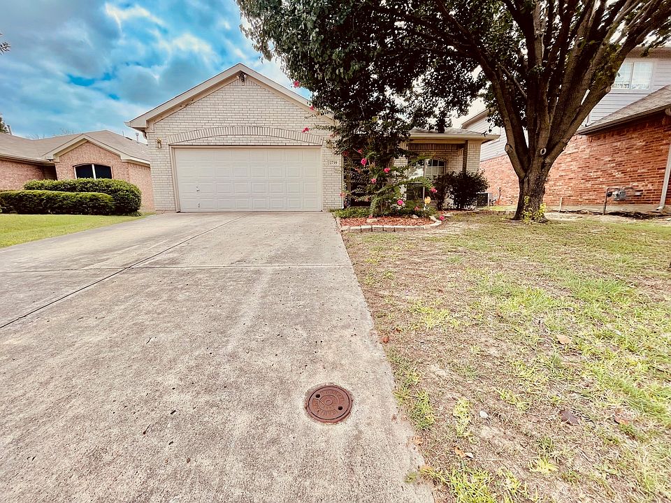 1st image of 2759 Scarborough Dr
