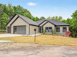 8 Borle Cir, Bella Vista, AR 72714