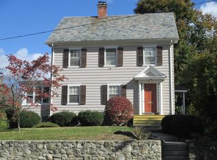 170 Hooker Ave, Poughkeepsie, NY 12603