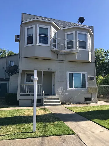 415 5th St Photo 1