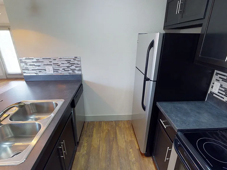 1212 Greenlee St — Photo 22