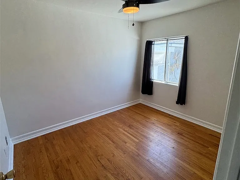 8330 La Villa St — Photo 12