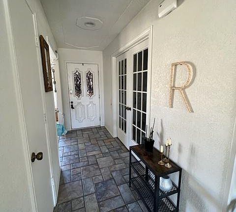 3rd image of 7304 Londonderry Dr
