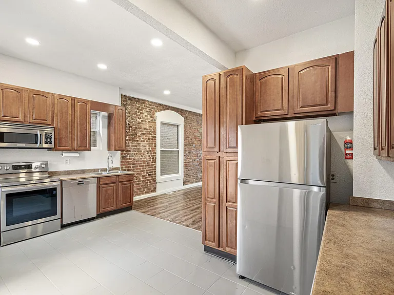 3306 N Gilpin St — Photo 12