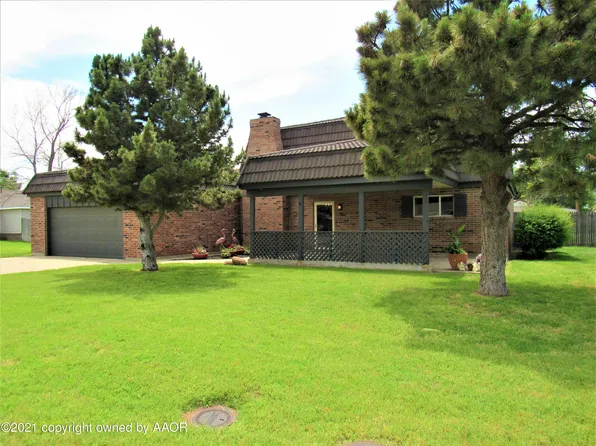 716 Dressen St, Spearman, TX 79081