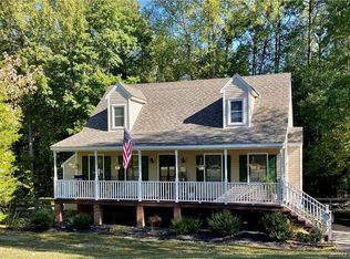 7525 Secretariat Dr, Midlothian, VA 23112