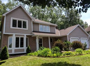 4510 Quinwood Ln N, Plymouth, MN 55442