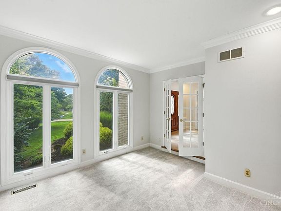 5th image of 696 Balbriggan Ct