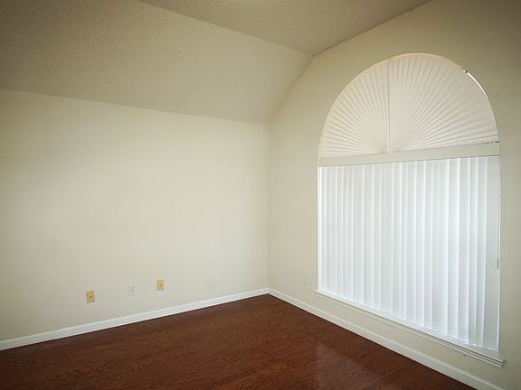 5th image of 3526 Sedona Dr