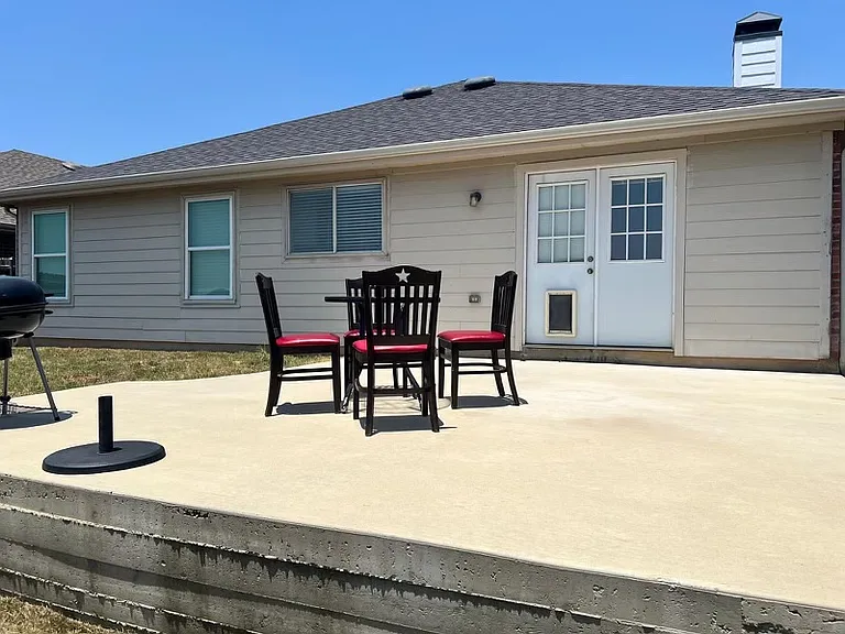 2100 Bliss Rd — Photo 14