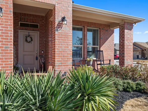2428 Matador Ranch Dr, Weatherford, TX 76087