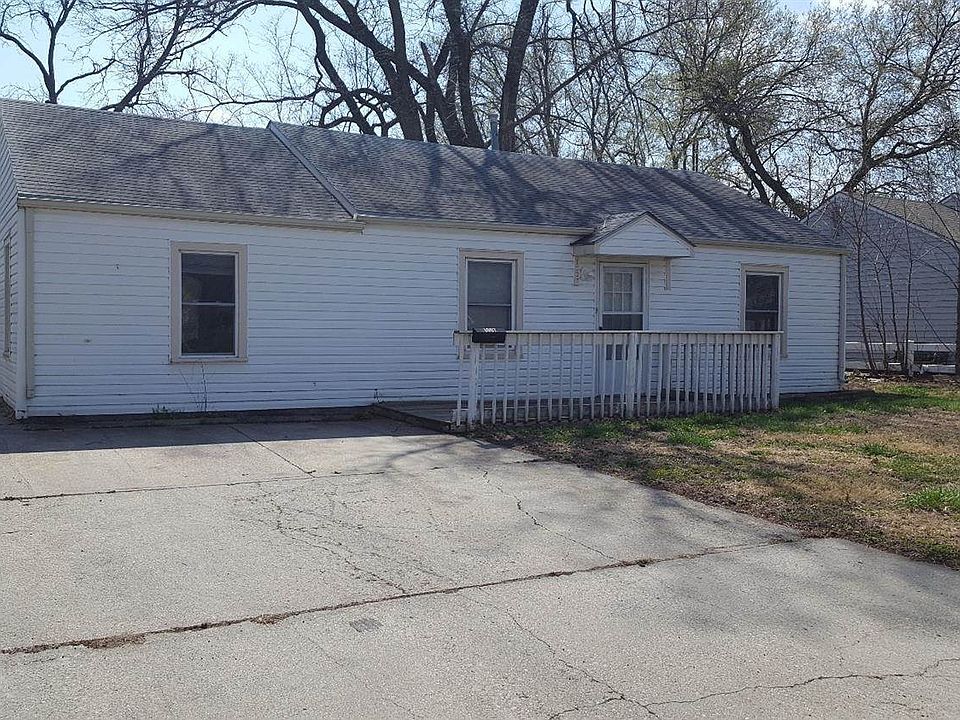 2nd image of 1007 W 9th St