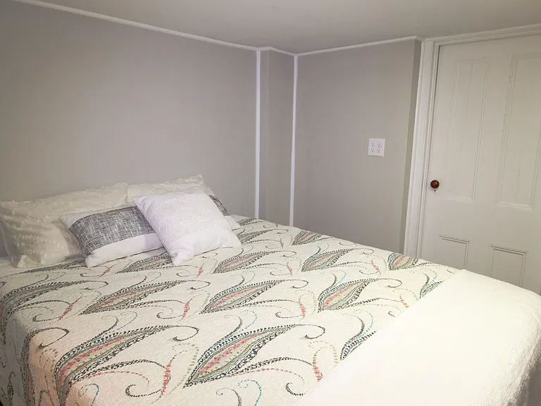 230 Bryant Ave — Photo 21