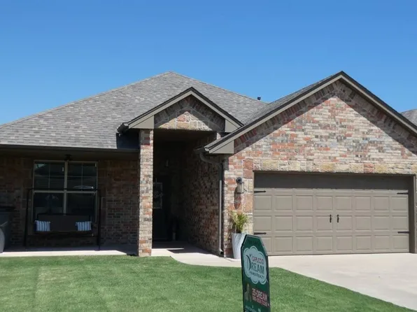 906 SW 80th St, Lawton, OK 73505