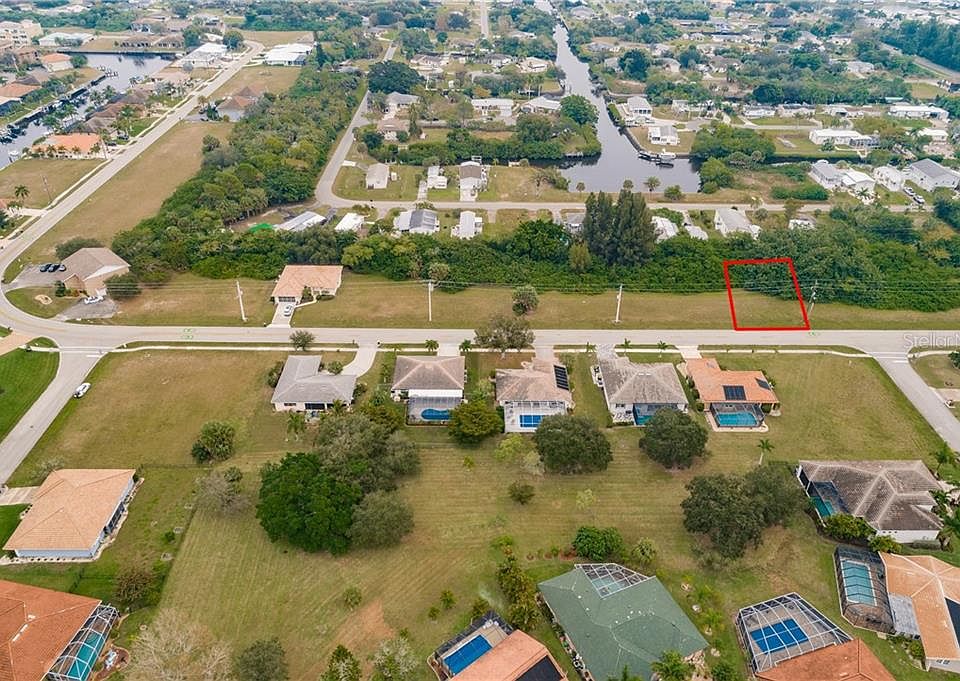 1st image of 2938 Magdalina Dr