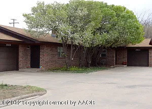 2809 Lawton Dr — Photo 1
