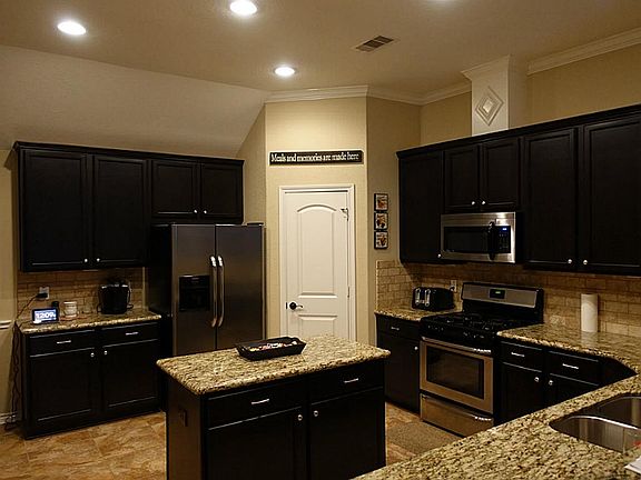 3rd image of 3711 Tresa Dr