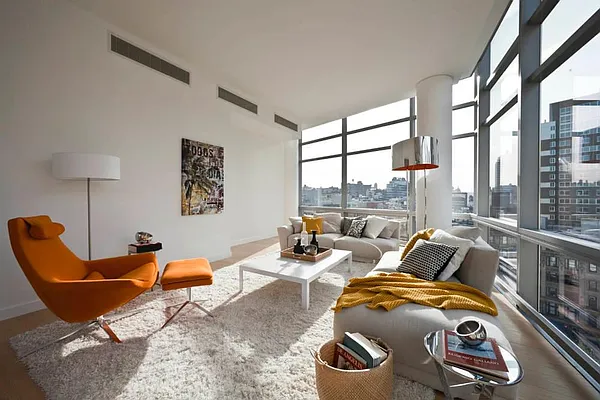 Rented by Town Residential | media 3