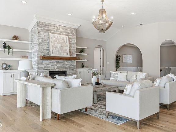 4th image of 4359 Prairie Falcon Dr