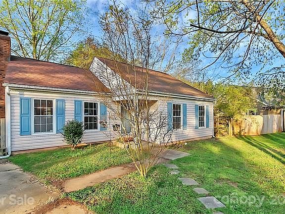 3rd image of 6704 Cord Wood Cir