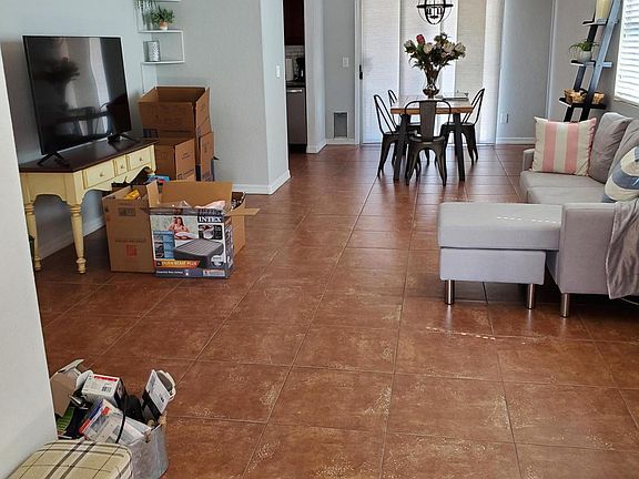 3rd image of 1804 W Mission Harbor Ln
