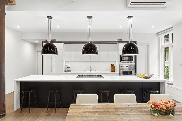 Sold by Compass | media 4