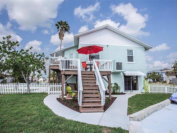 4th image of 13222 Starfish Dr