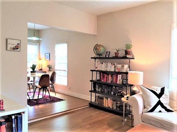 5th image of 2709 Jay Ave #1819