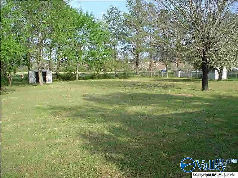 109 Carol Dr — Photo 14