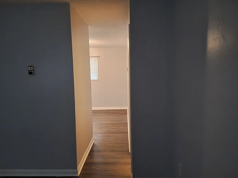 1140 Evelyn Dr — Photo 4