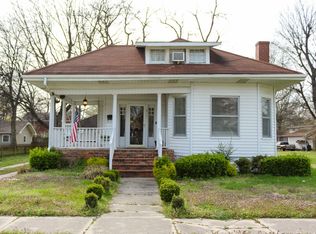 617 N Ranney St, Sikeston, MO 63801