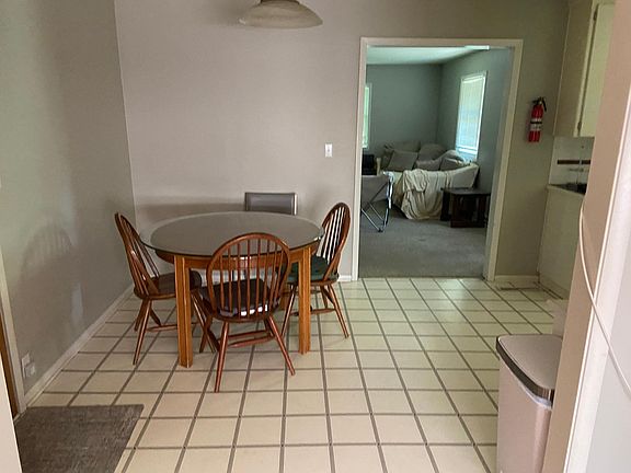 2nd image of 2026 Emerald Dr