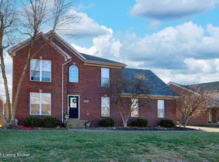 4314 Meadowbend Way, Louisville, KY 40218