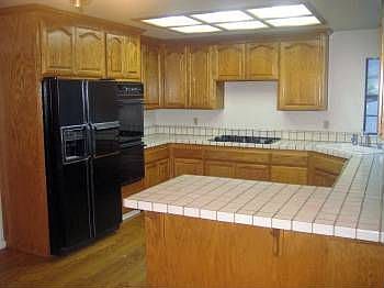 2nd image of 11 English Ct