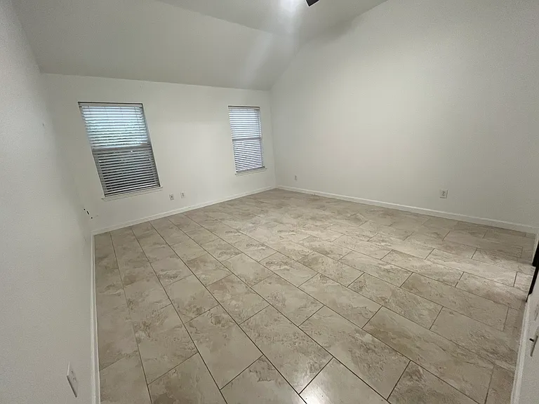 6304 Spring Ranch Dr — Photo 17