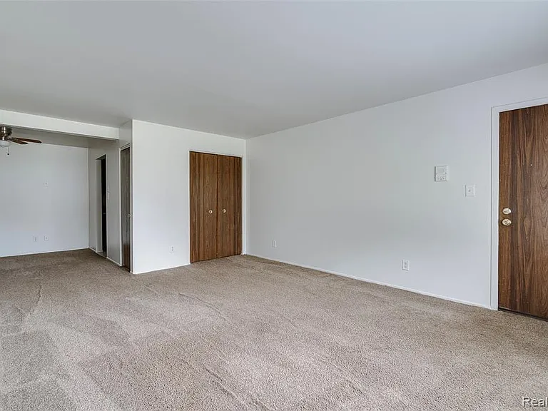 35281 Lewis St #20 — Photo 11