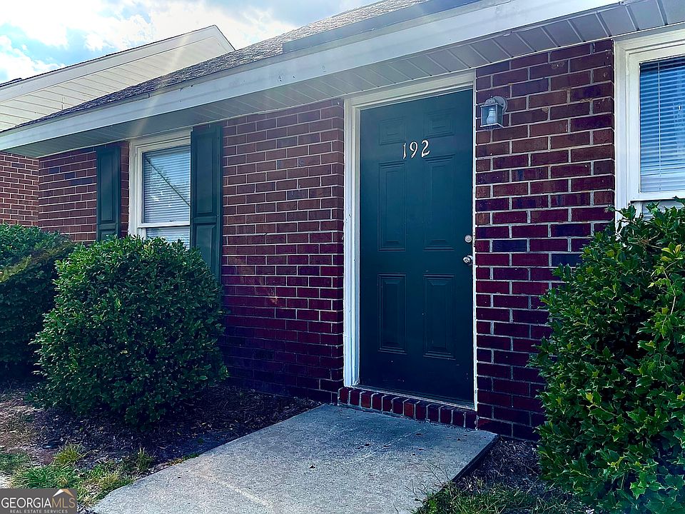 1st image of 230 Lanier Dr #192