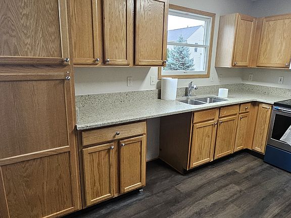 4th image of 8568 Clover Glade Dr