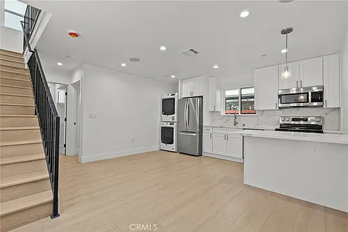 322 Leslie Way Photo 1