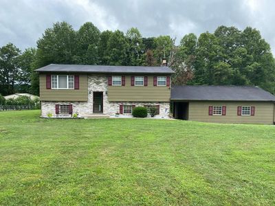 210 Guadalcanal Ave, Beckley, WV, 25801