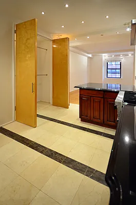 Rented by WAM Partners - William Moses Co. | media 2