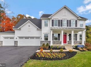 11900 Sun Valley Dr, Fort Washington, MD 20744